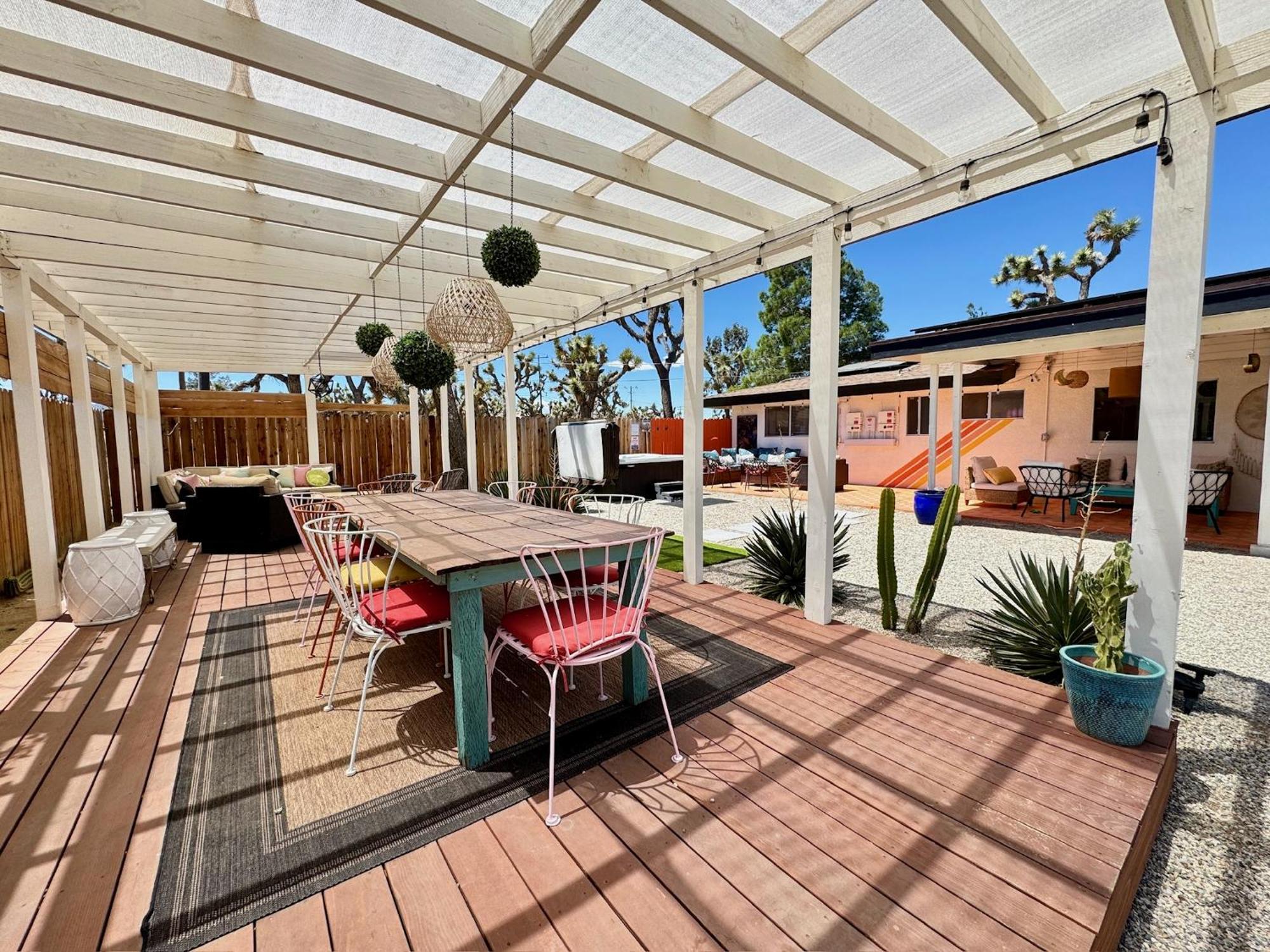 Mid-Century Modern Home W/Pool & Hot Tub Yucca Valley Exterior photo